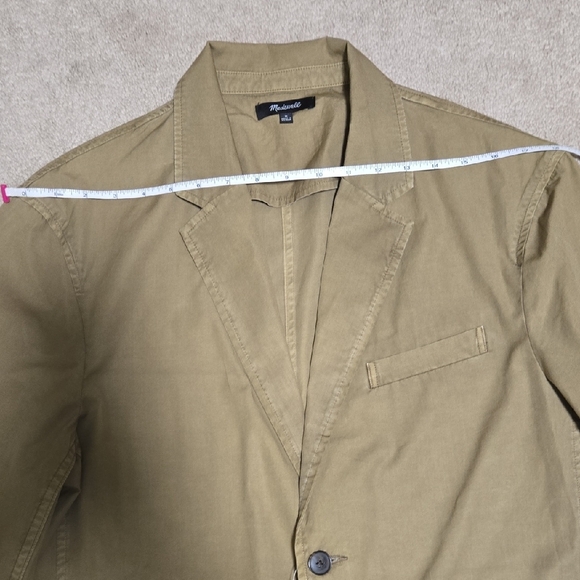 Men's Tan Casual Blazer - Picture 4 of 14